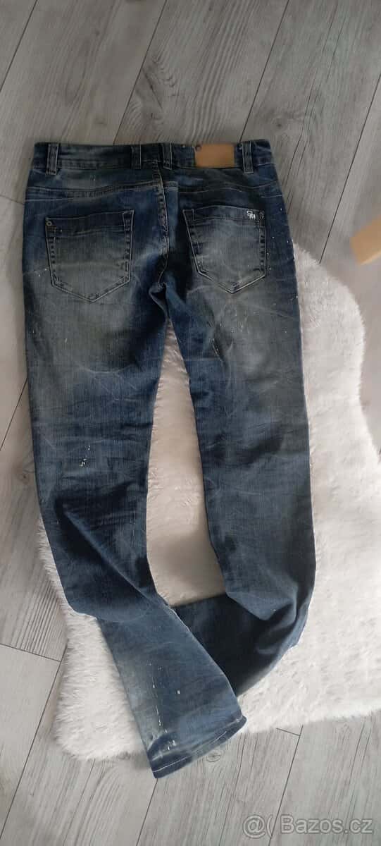 Džíny 2