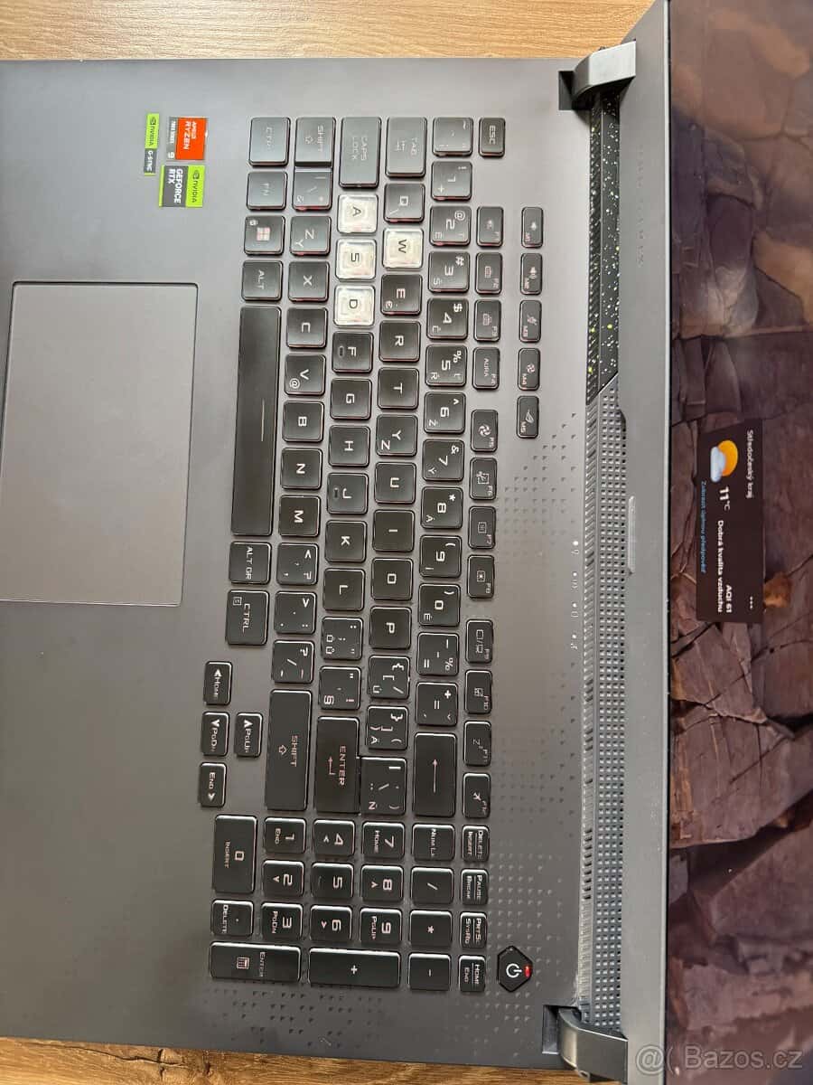 ASUS ROG Strix G17 4