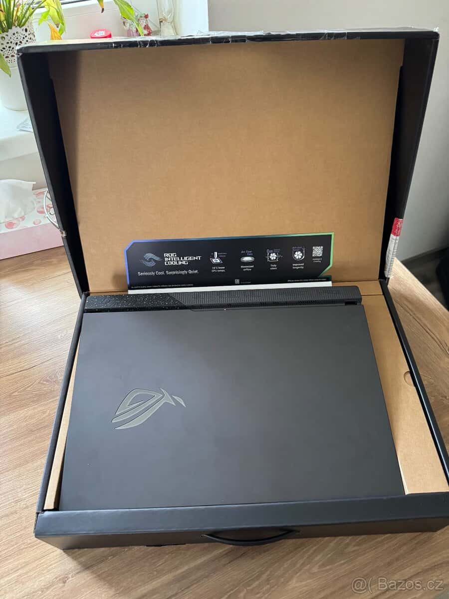 ASUS ROG Strix G17 6