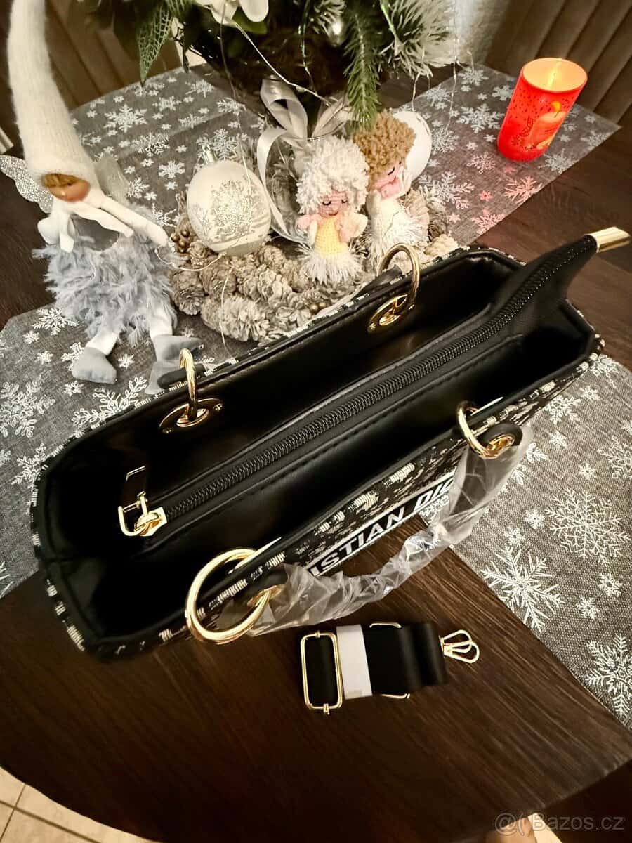 Kabelka Dior 7