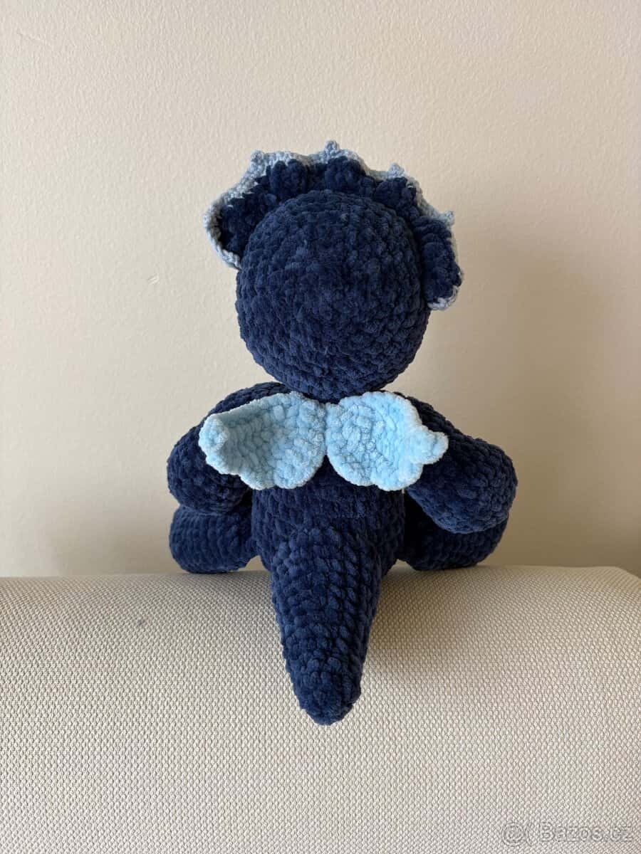 Háčkovaný dráček 2