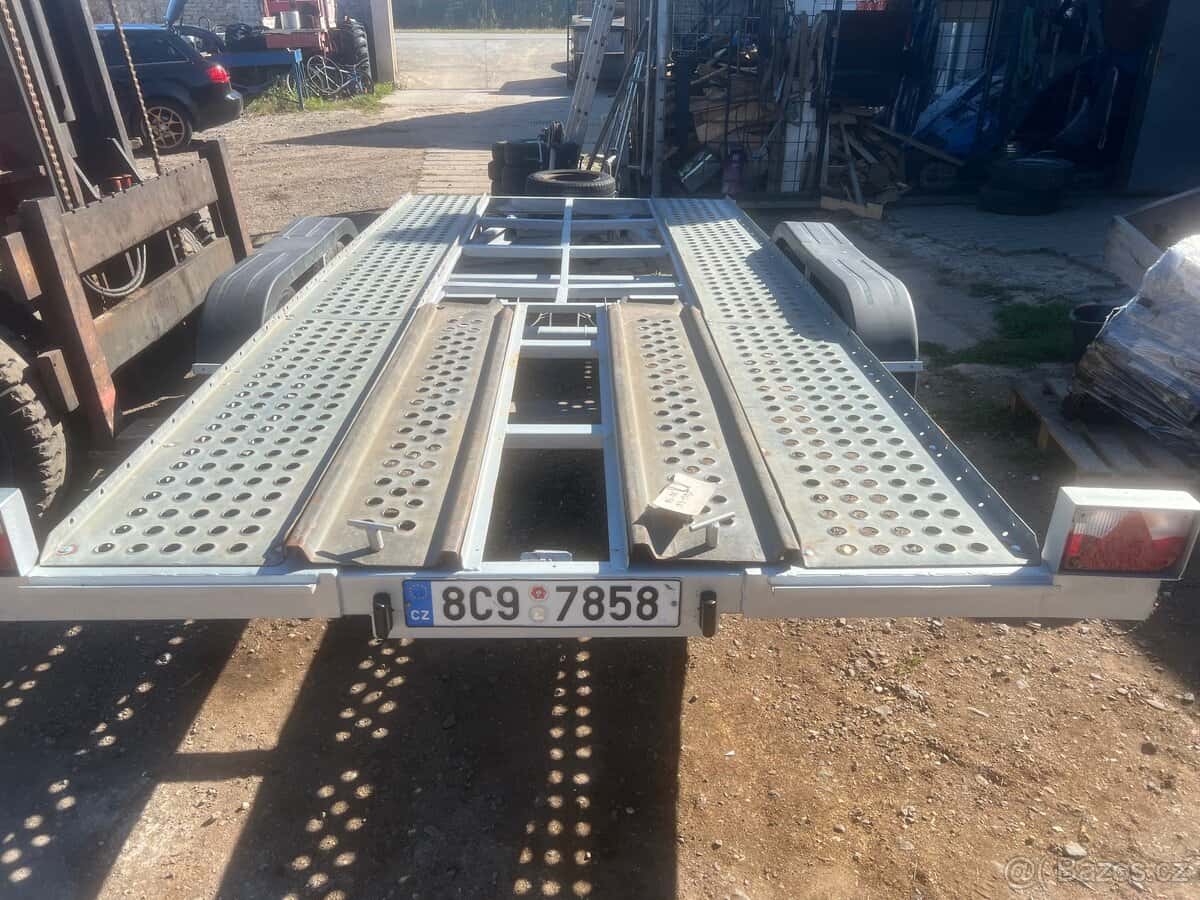 Prodám vlek za auto 3