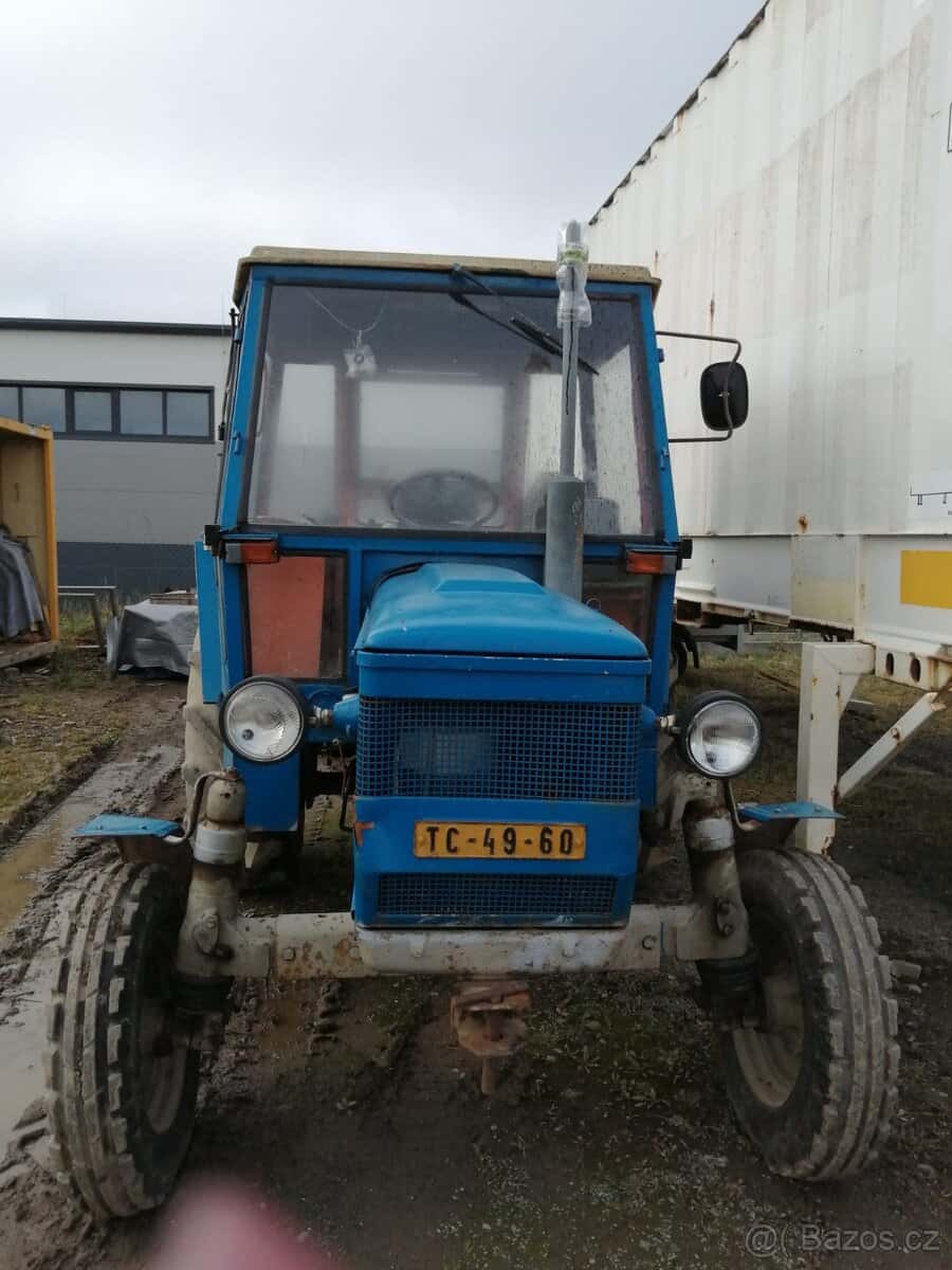 Prodám traktor 4