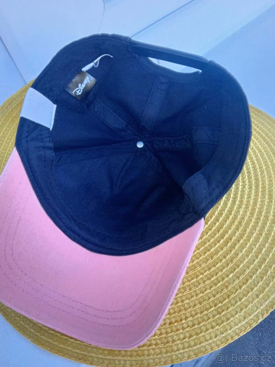 Dívčí čepice Mickey Mouse 4