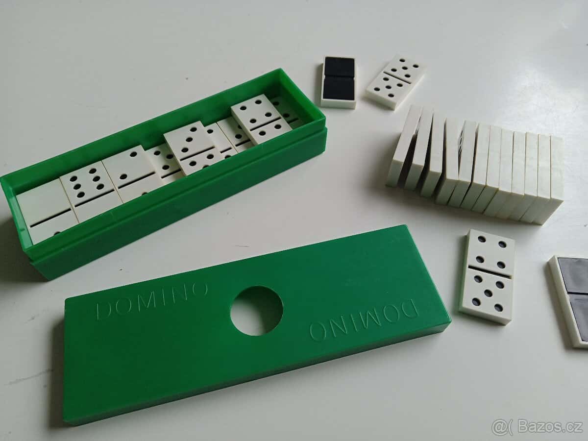Domino 3