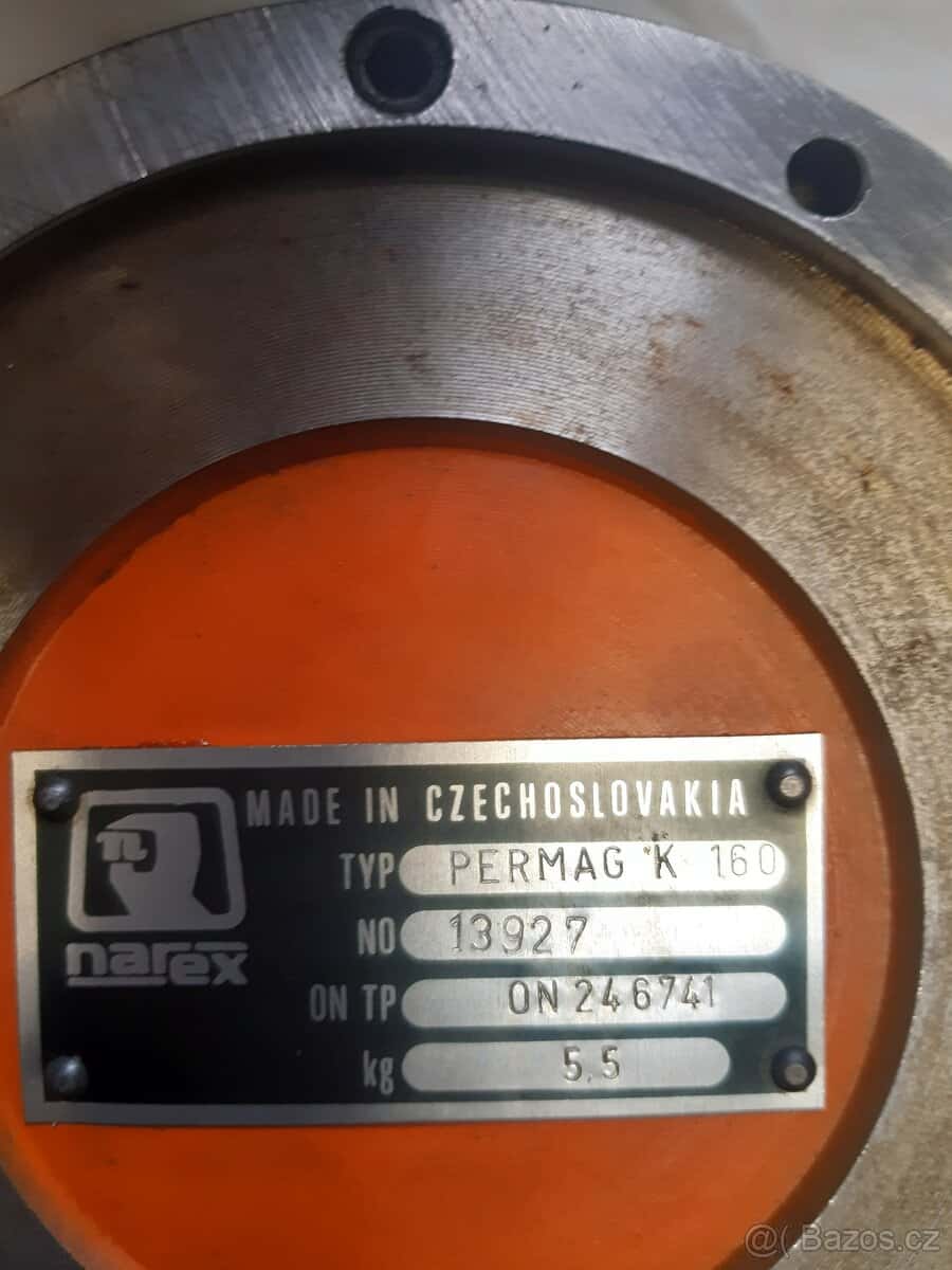 Magnetický upínač 3