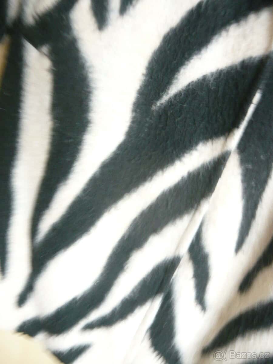 černobílý kabát 3