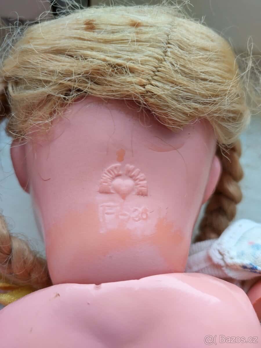 Sběratelská panenka 4