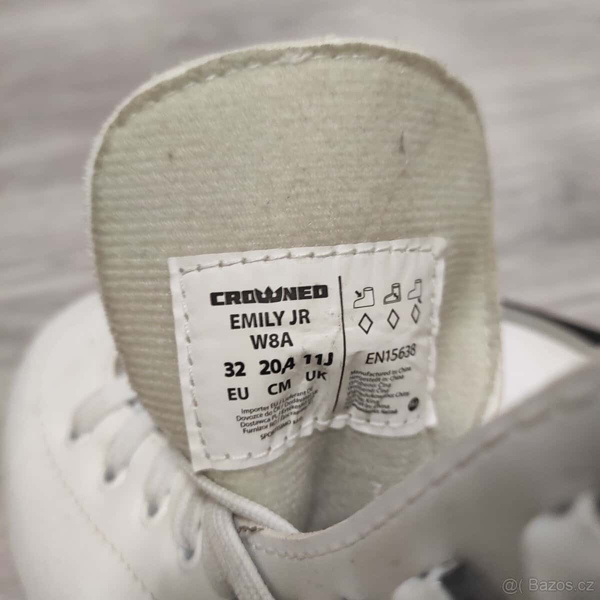 Prodám dívčí brusle. 2