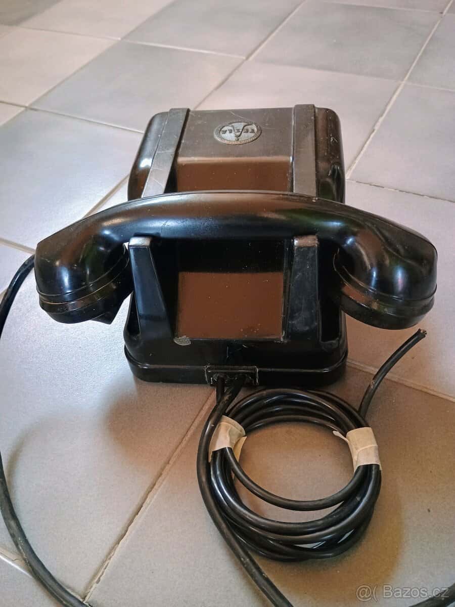 Telefon Tesla 3