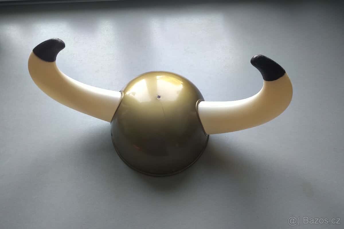 Vikinská helma 3