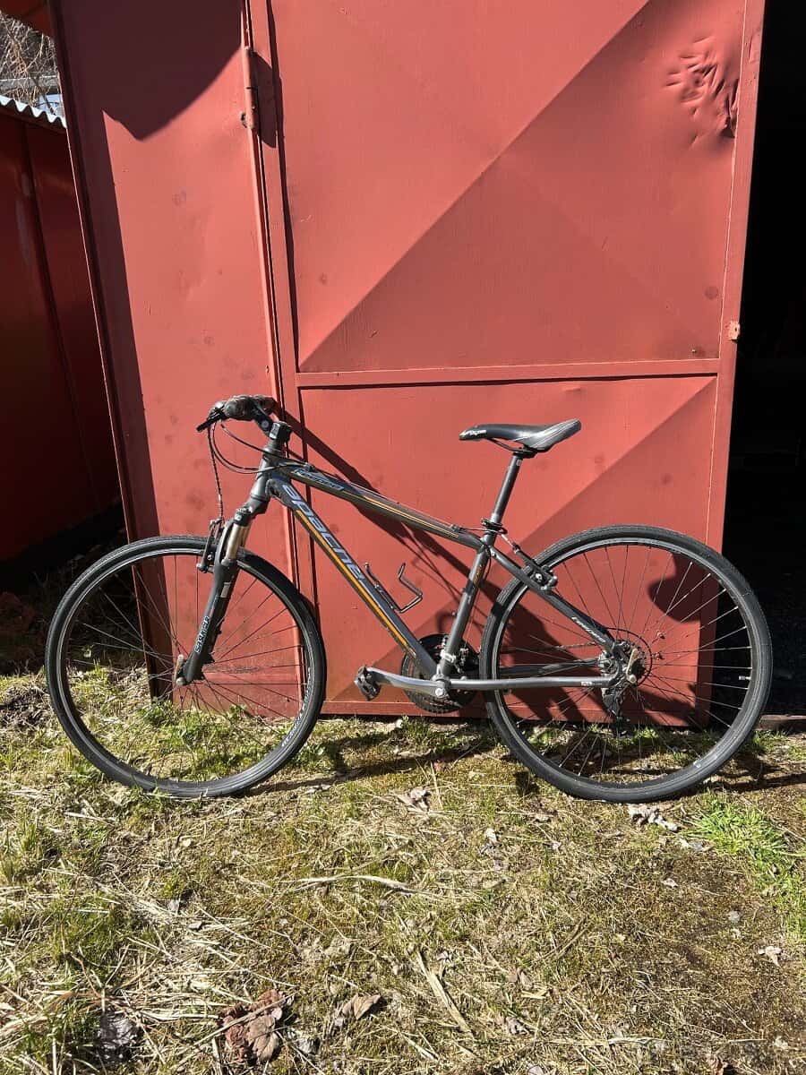 Prodám dámské kolo Apache 2