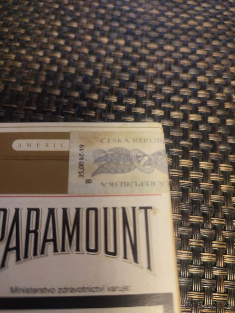 Cigarety Paramount 2