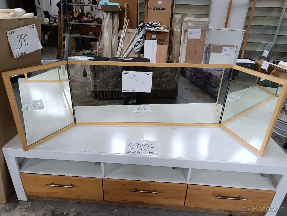 Nová zrcadla "IKEA". 2