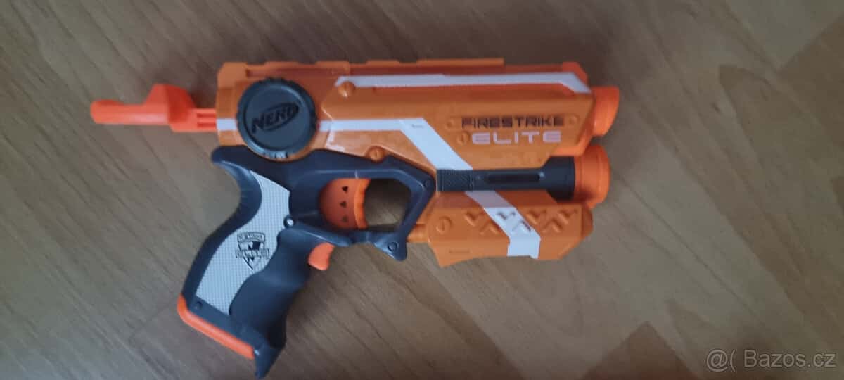 NERF Pistole 3