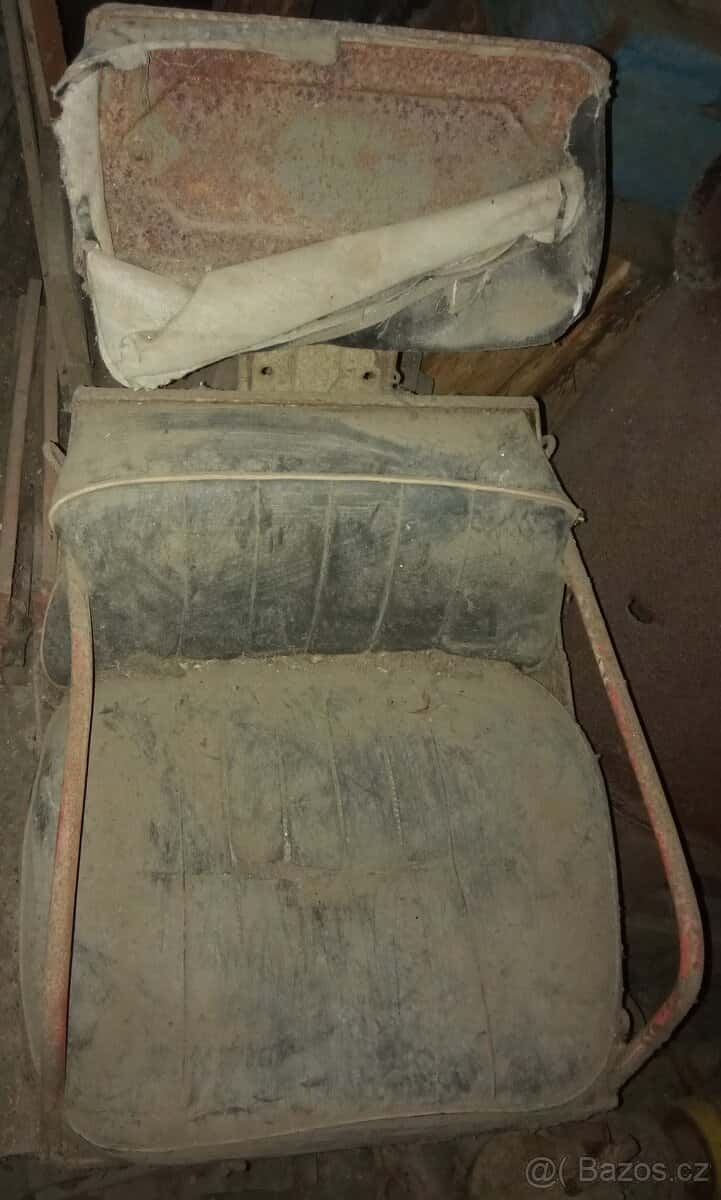 Sedačka do traktoru 2