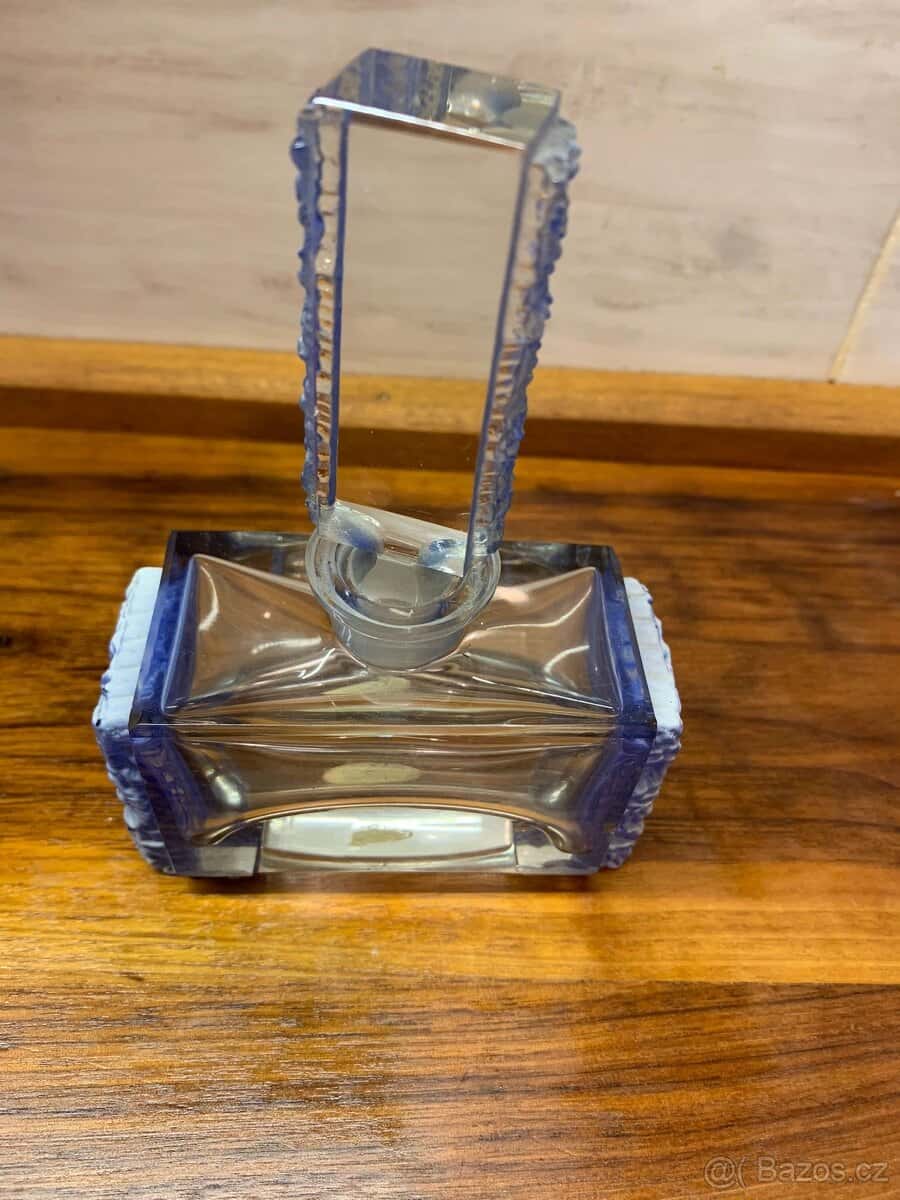 starožitné flakony 6