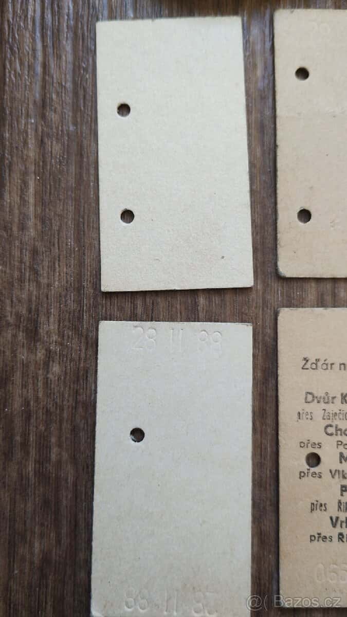 Kleště a jízdenky 9