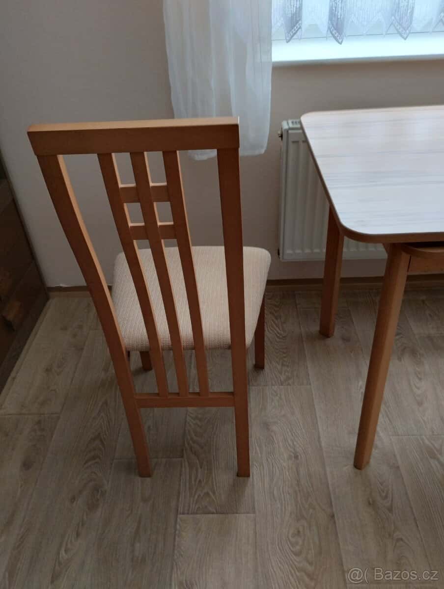 Stůl+ 2 zidle 3