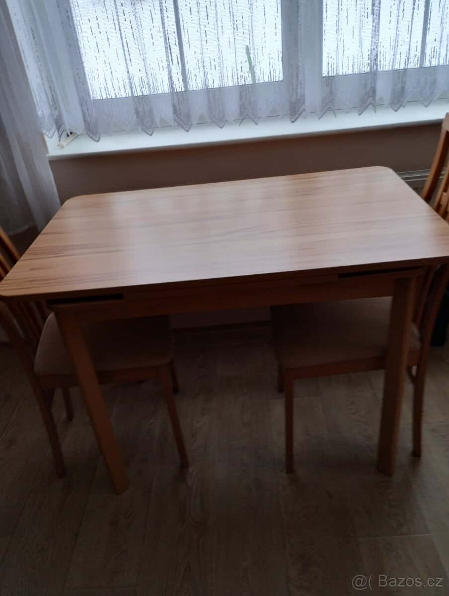 Stůl+ 2 zidle 6