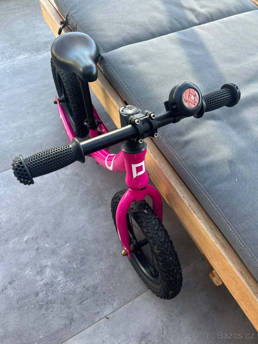 Odrážedlo Pells One 1