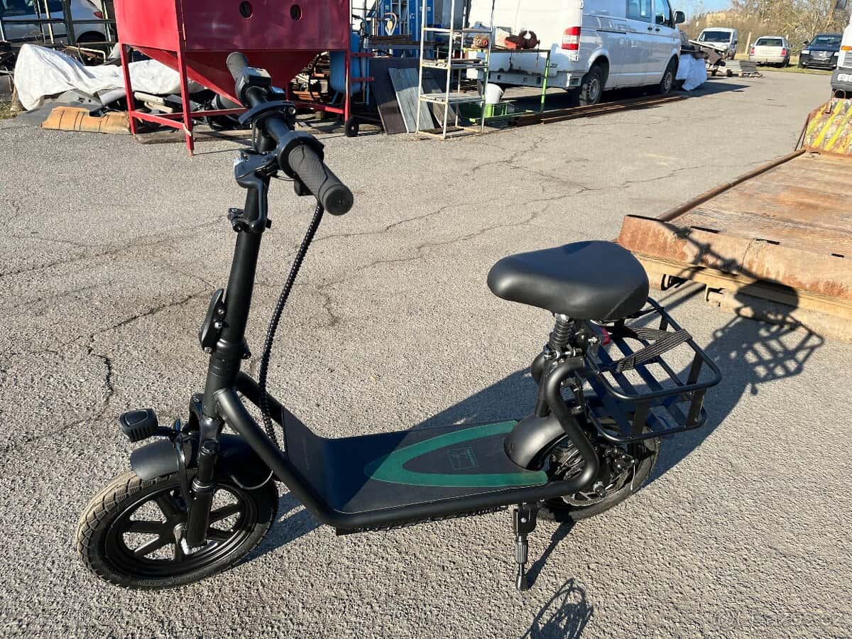 Elektrokoloběžka 2