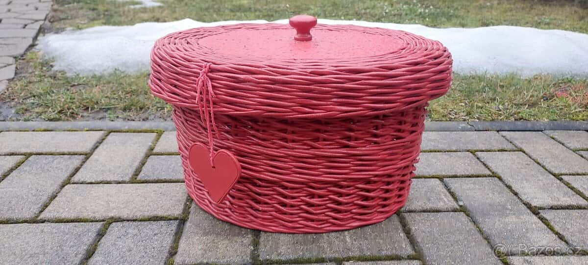 Proutěný košík 1