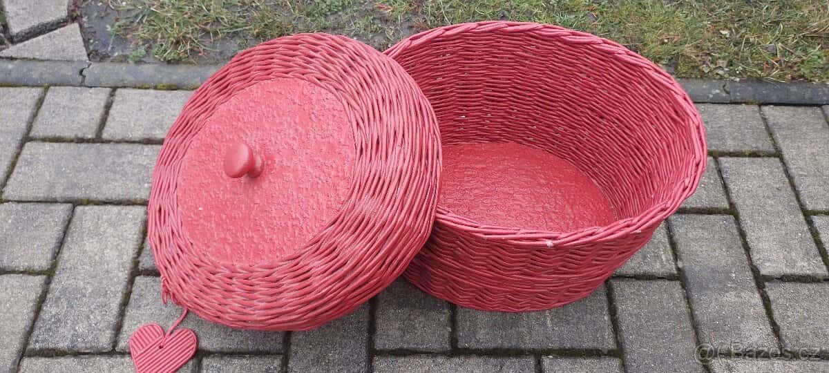 Proutěný košík 3