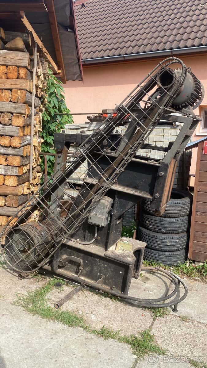 Kovářský buchar 2