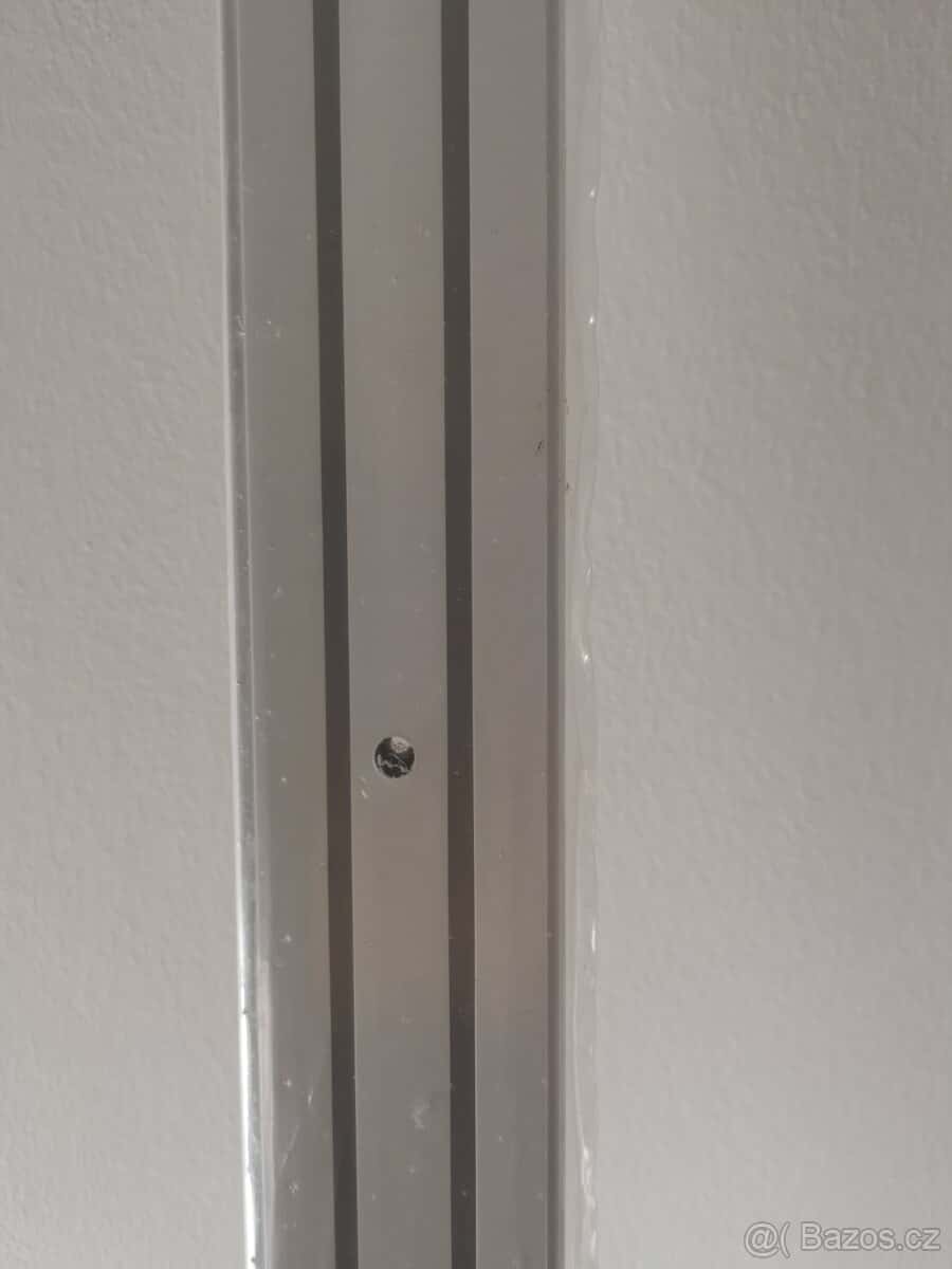 Stropní kolejnice 3