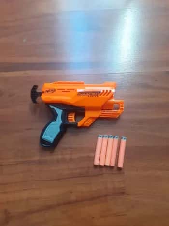 Nerf AccuStrike Quadrant 2