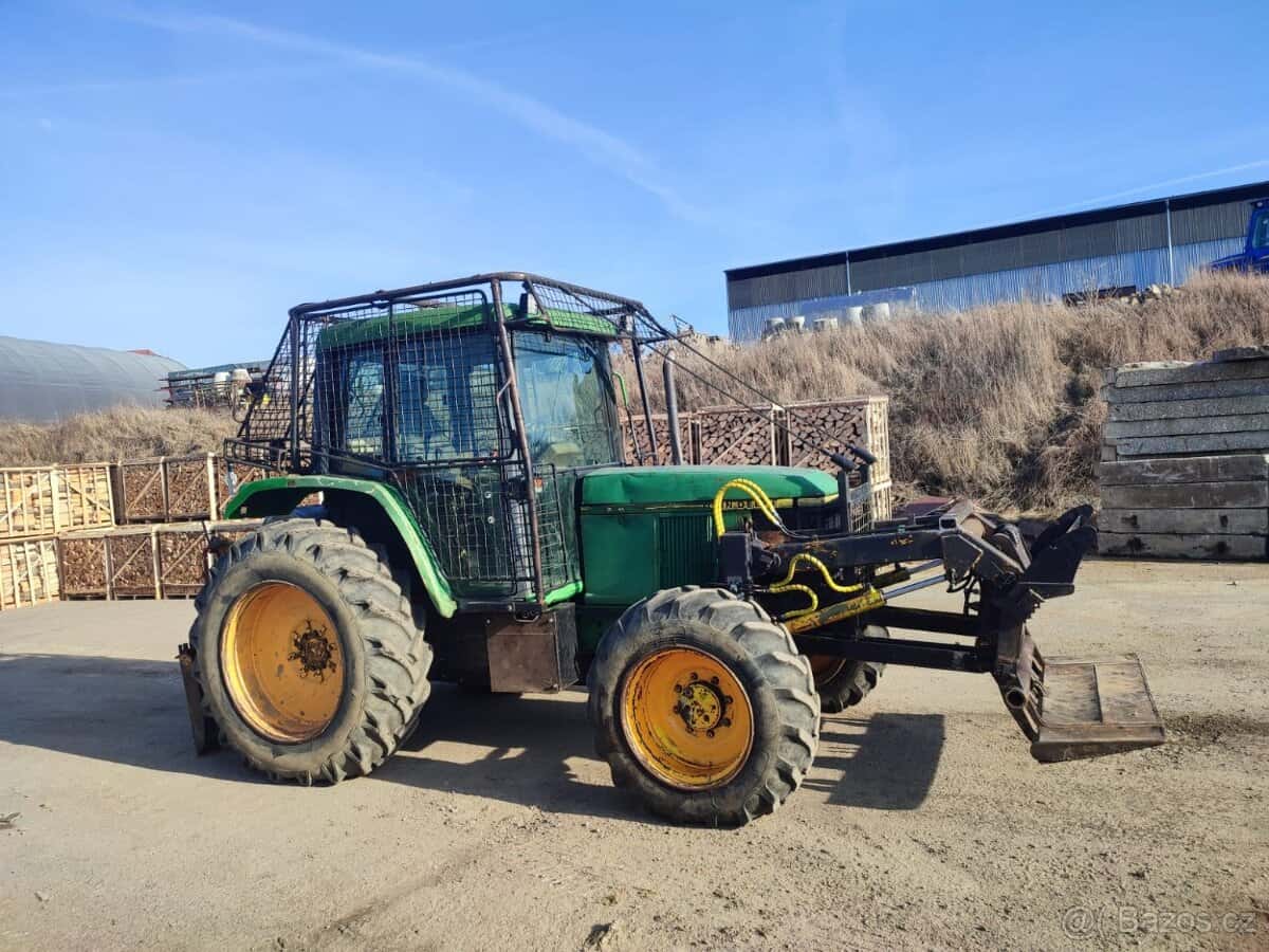John Deere 6100 3