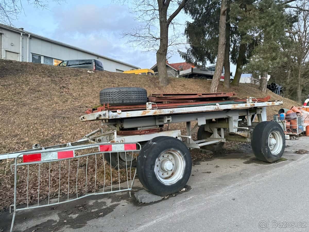 Přívěs Panav 2