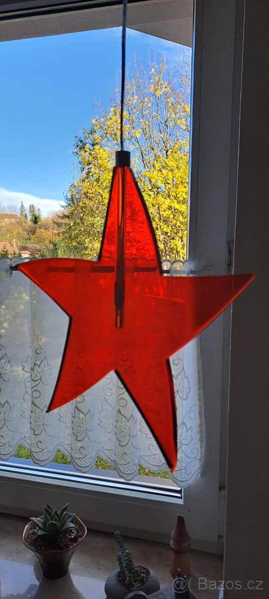 Vánoční hvězda 1