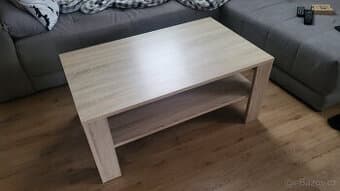 Konferenční stolek