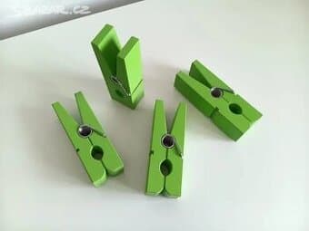 Dekorativní kolíky na zeď