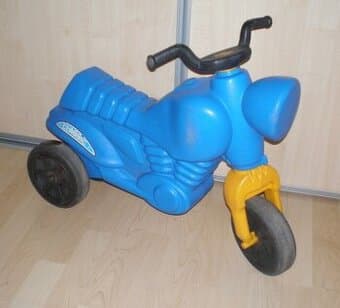 odrážedlo veliká motorka,  traktor, červená motorka