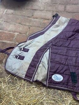 Stájová deka 150cm