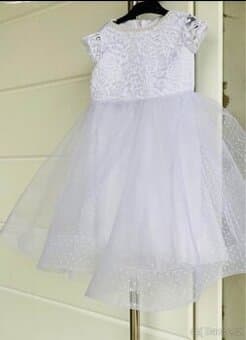 Dětské šaty délka 70cm.