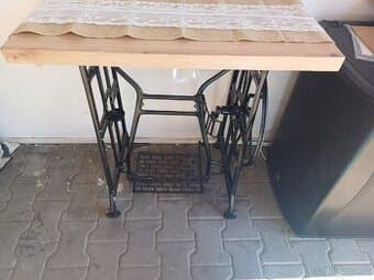 Dekorativní-svatební stolek