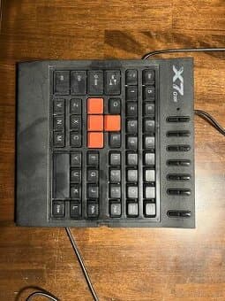 Herni klavesnice A4tech X7 G100