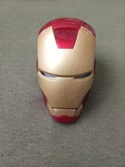 PRODEJ - Kovová svítící hlava IronMan