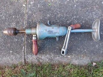 taška,Retro ruční vrtačka Metalis, obří funkční žárovka 500W