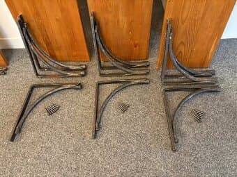 Policové konzole - ručně kované + smrkové police