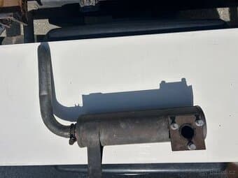 výfuk agregátu Carrier Supra 450