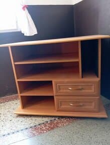 Prodám Stolek pod televizi