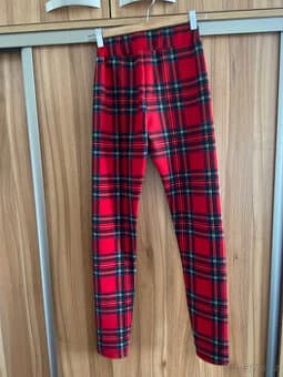 Kostkované teplé legíny