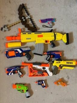 NERF PISTOLE