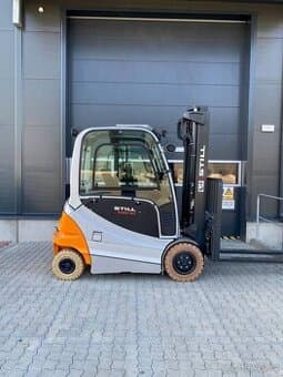 Elektrický čtyřkolový čelní VZV STILL | RX 60-30