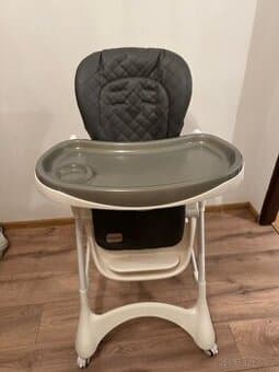 Dětská jídelní židlička Carello